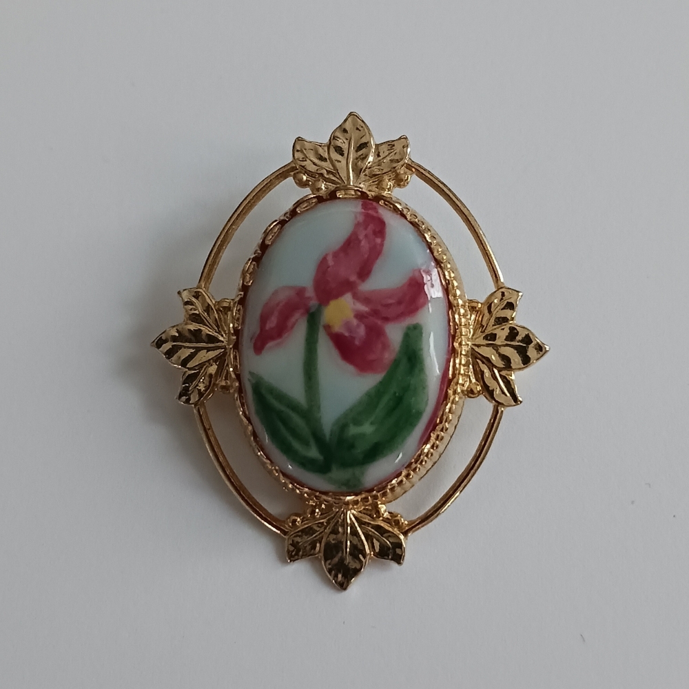 Vintage 80's Floral Gold Brooch
